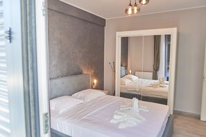 Comfort Apartment | 1 bedroom, individually decorated, individually furnished - Santorini Apartament (Navodari)