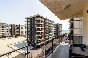 Family Apartment | Terrace/patio
