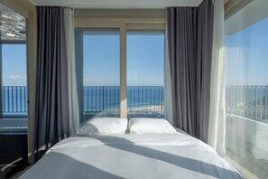 Grand Ocean Suite | Hochwertige Bettwaren, Daunenbettdecken, Pillowtop-Betten