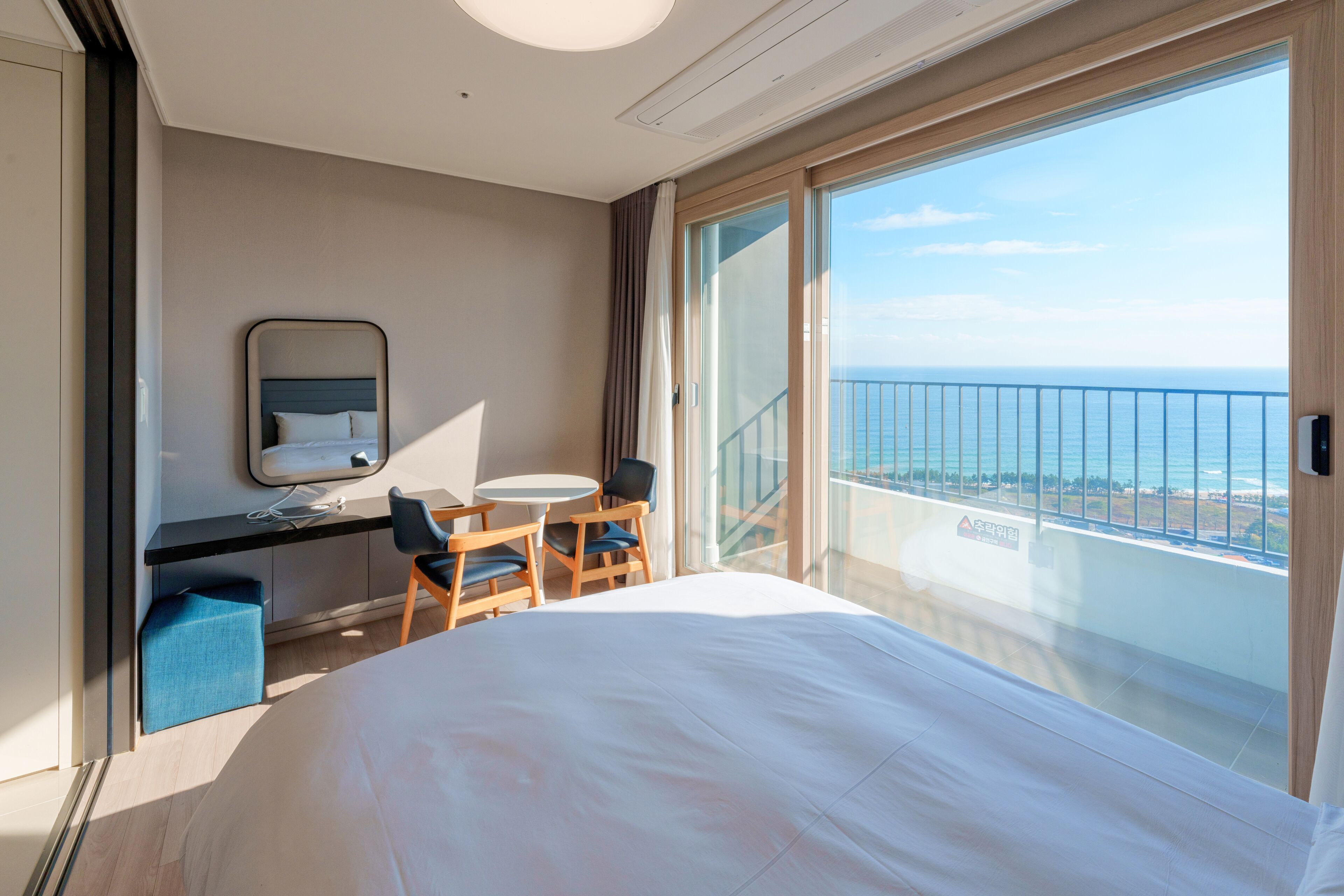 Deluxe Ocean Family Twin | 高級寢具、羽絨被、特厚豪華床墊、免費 Wi-Fi