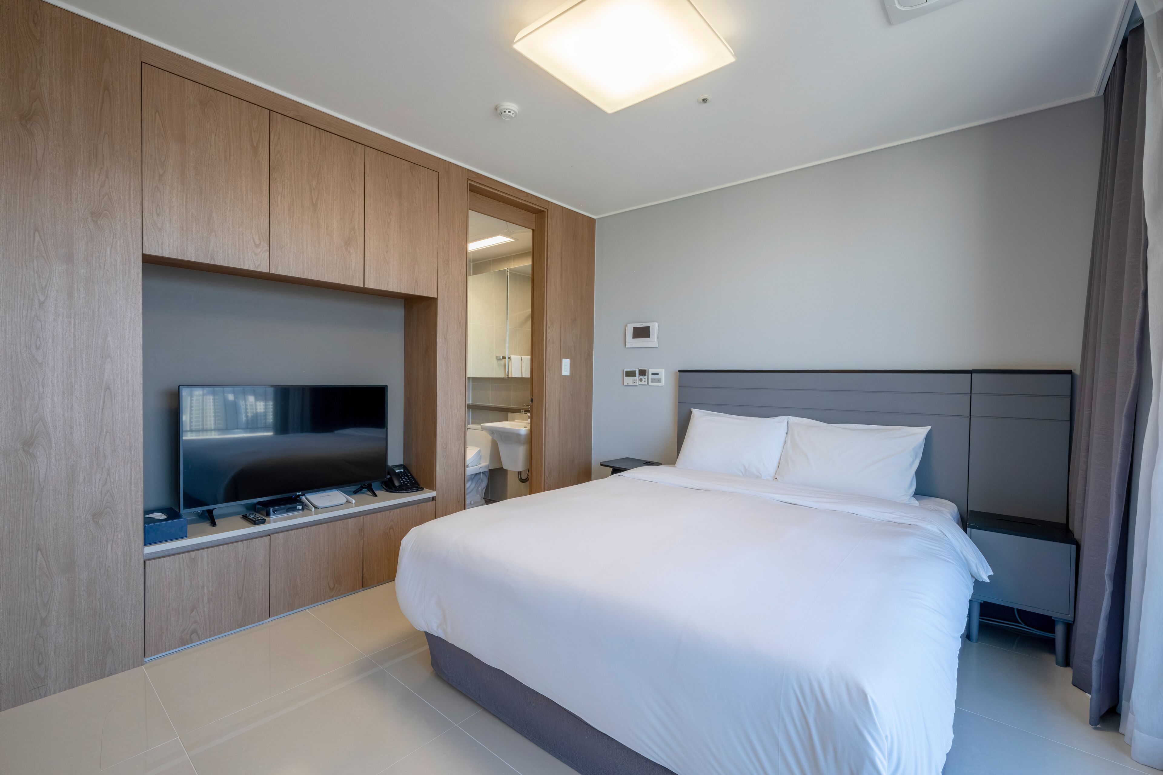 Premium bedding, down duvets, pillow-top beds, free WiFi