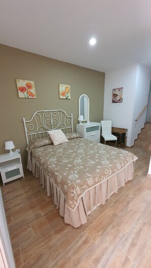 1 Schlafzimmer, Bügeleisen/Bügelbrett, kostenloses WLAN, Bettwäsche