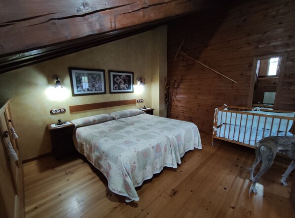 1 chambre, accès au Wi-Fi (inclus), literie fournie