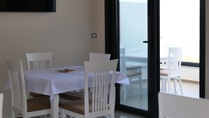 Ảnh chưa phân loại, 3 trong số 46 ảnh, nút