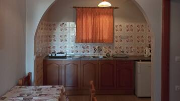 Monolocale | Culle/letti per bambini (gratuiti), Wi-Fi gratuito, lenzuola