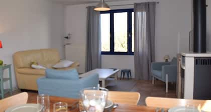 Maison prĂšs de la plage avec jardin clos, terrasse et plancha - 5 couchages