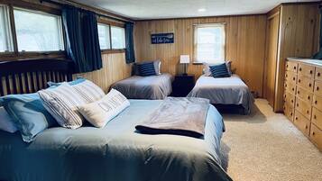 3 多间卧室、办公桌、熨斗/熨衣板、旅行婴儿床