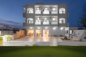 Building design - Golden Sunlight by Estia (Hersonissos)