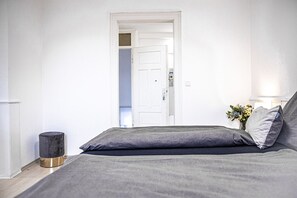 2 bedrooms, soundproofing, iron/ironing board, travel crib - House Felix Weinbergblick (Radebeul)