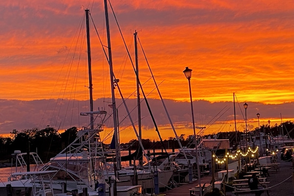 Marina