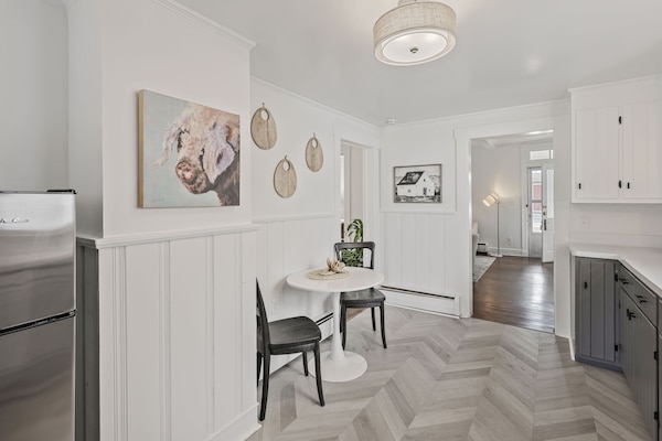 4 Schlafzimmer, Schreibtisch, Bügeleisen/Bügelbrett, kostenloses WLAN