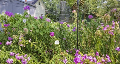 Circa 1900 Home in the Heart of Historic Downtown Chestertown