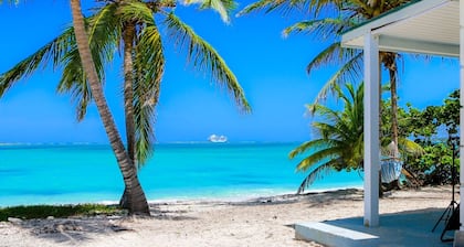 2 bedroom 2 bathroom beach house, beach right at your door steps,