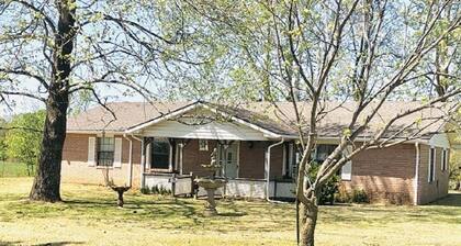 Cozy rural home Great for a fishing trip or a visit to Choctaw Casino