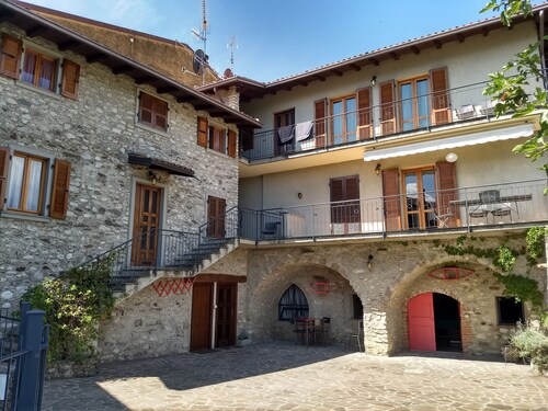 Holidayapartments in beautiful house, private garden, free Wi-Fi