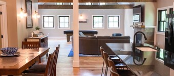 Family Friendly Newfound Lake Home, Sleeps 10, Pool Table, Kayaks & Paddleboards