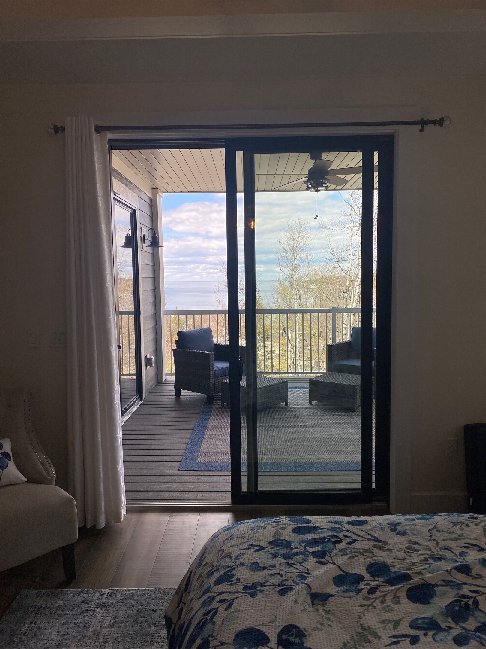 3 chambres, fer et planche à repasser, Wi-Fi gratuit, draps fournis