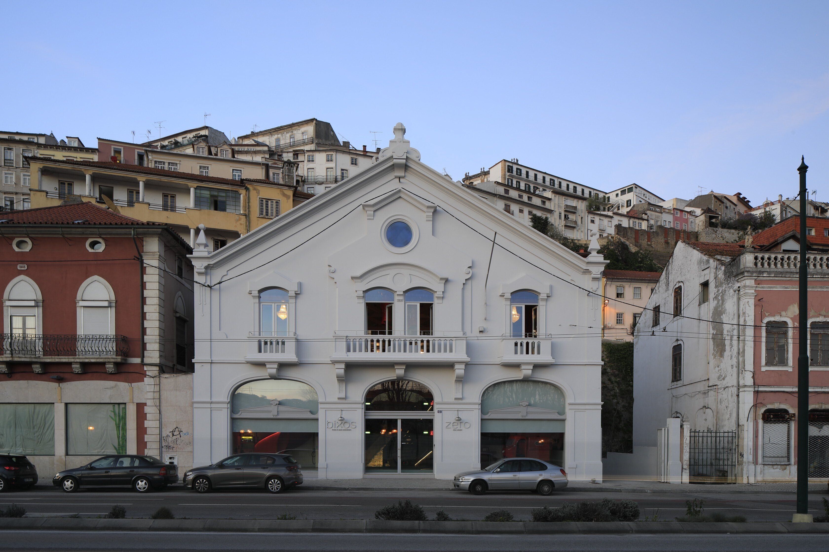 Photo - Zero Box Lodge Coimbra