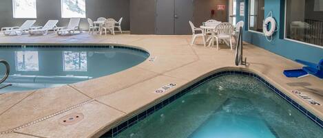 Piscine couverte, piscine extérieure