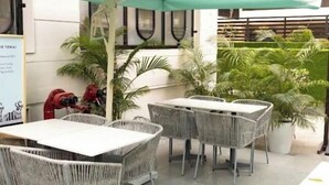 Café - The Orion Greater Kailash (New Delhi)