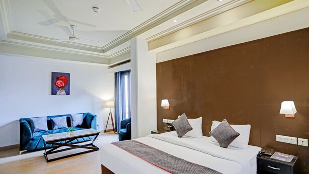 Deluxe Double or Twin Room | Free WiFi - The Orion Greater Kailash (New Delhi)
