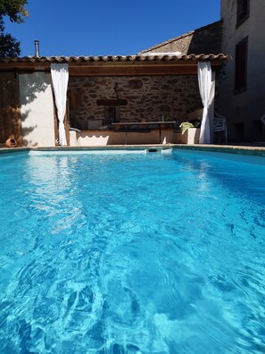 Outdoor pool - Résidence Le Brin d'Amour - la belle étoile (Bize-Minervois)