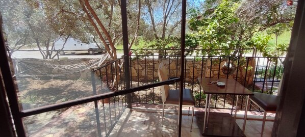Junior Suite, 1 Bedroom | Living area | Flat-screen TV - Cileks Apart Otel (Fethiye)