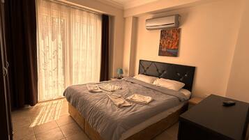 شقة ديلوكس | بديكورات فريدة لكل غرفة وطراز فريد لكل وحدة ومكتب