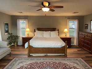 5 habitaciones, escritorio, tabla de planchar con plancha y wifi gratis 