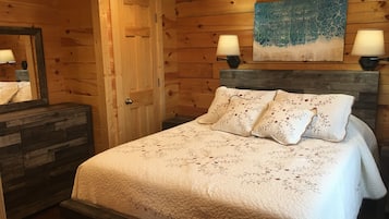 3 soverom, strykejern/-brett, wi-fi (inkludert) og sengetøy