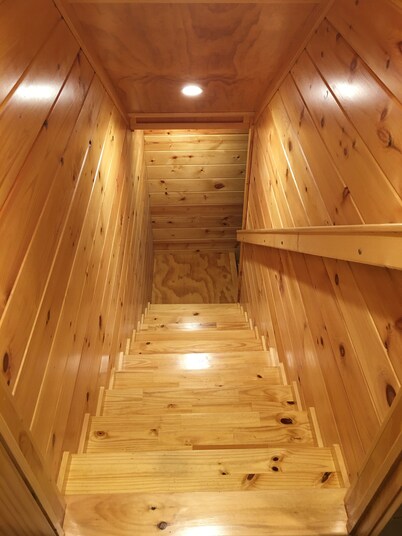 Lake Superior Log Home Retreat