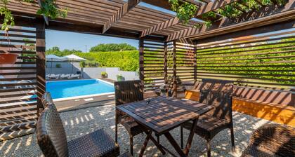 Haus D&E mit privatem Pool