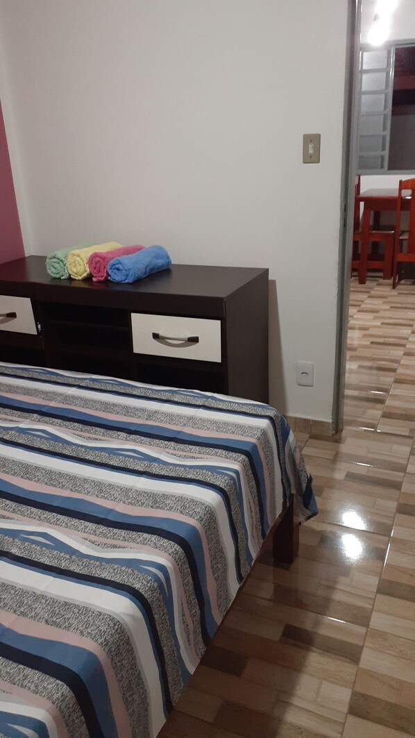 2 habitaciones, wifi y ropa de cama 