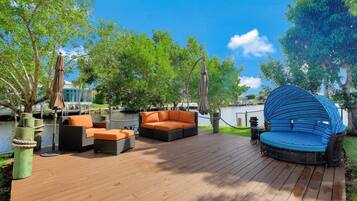 House, Multiple Beds (Waterfront home on key lot with pool ) | Property grounds