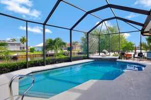 House, Multiple Beds (Waterfront home on key lot with pool ) | 4 bedrooms