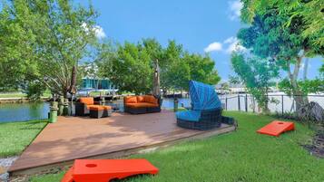 Rumah, Beberapa Tempat Tidur (Waterfront home on key lot with pool ) | Area anak-anak