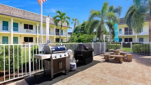 Condo, 1 Queen Bed with Sofa bed (Peaceful condo with pool and brief wa) | Outdoor dining - Peaceful Condo With Pool and Brief Walk to Beach (Marco Island)