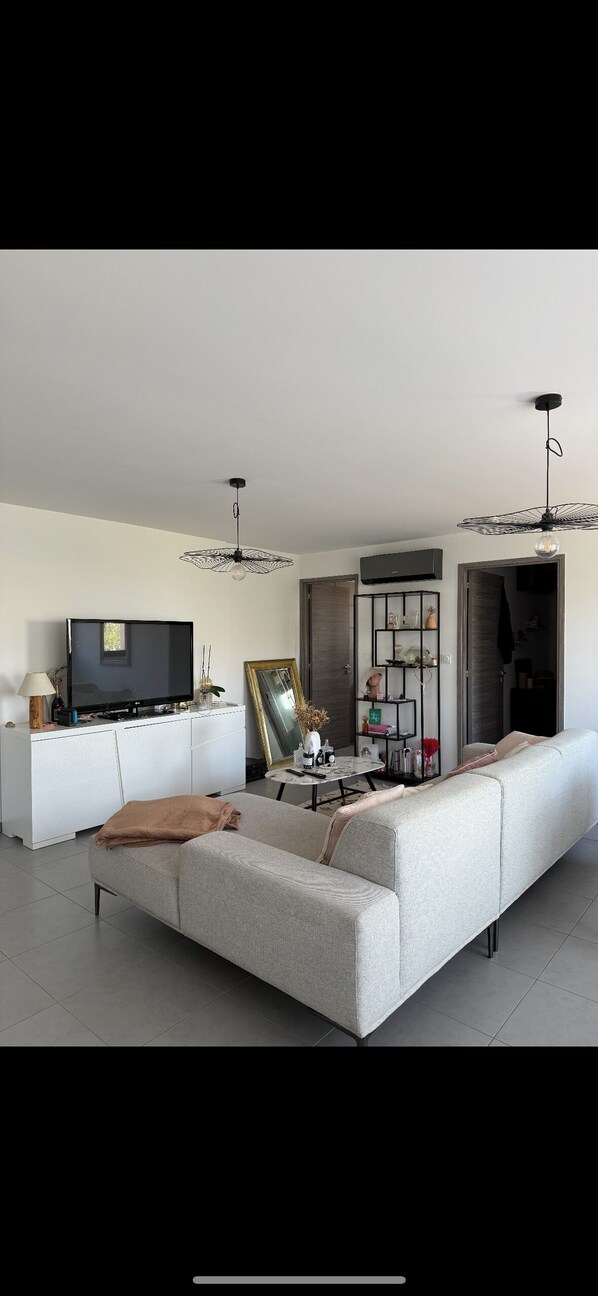 Living area - T2 Port of Porto Vecchio  (Porto-Vecchio)