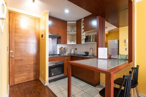 Apartment | Eigene Küche | Kühlschrank, Mikrowelle, Ofen, Rührgerät