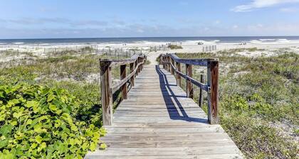 AMELIA ISLAND RESORT - TURTLE DUNES OCEANFRONT CONDO WITH POOL/TENNIS