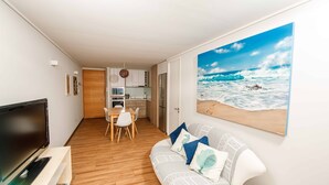 Living area - Surfers Paradise (Concon)