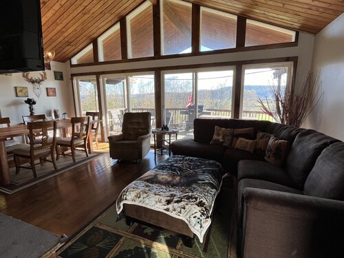 Casa Vista Under 5 minutes to Dreams Park, dramatic long distance view, private