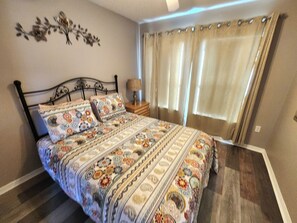 4 Schlafzimmer, Bügeleisen/Bügelbrett, kostenloses WLAN, Bettwäsche