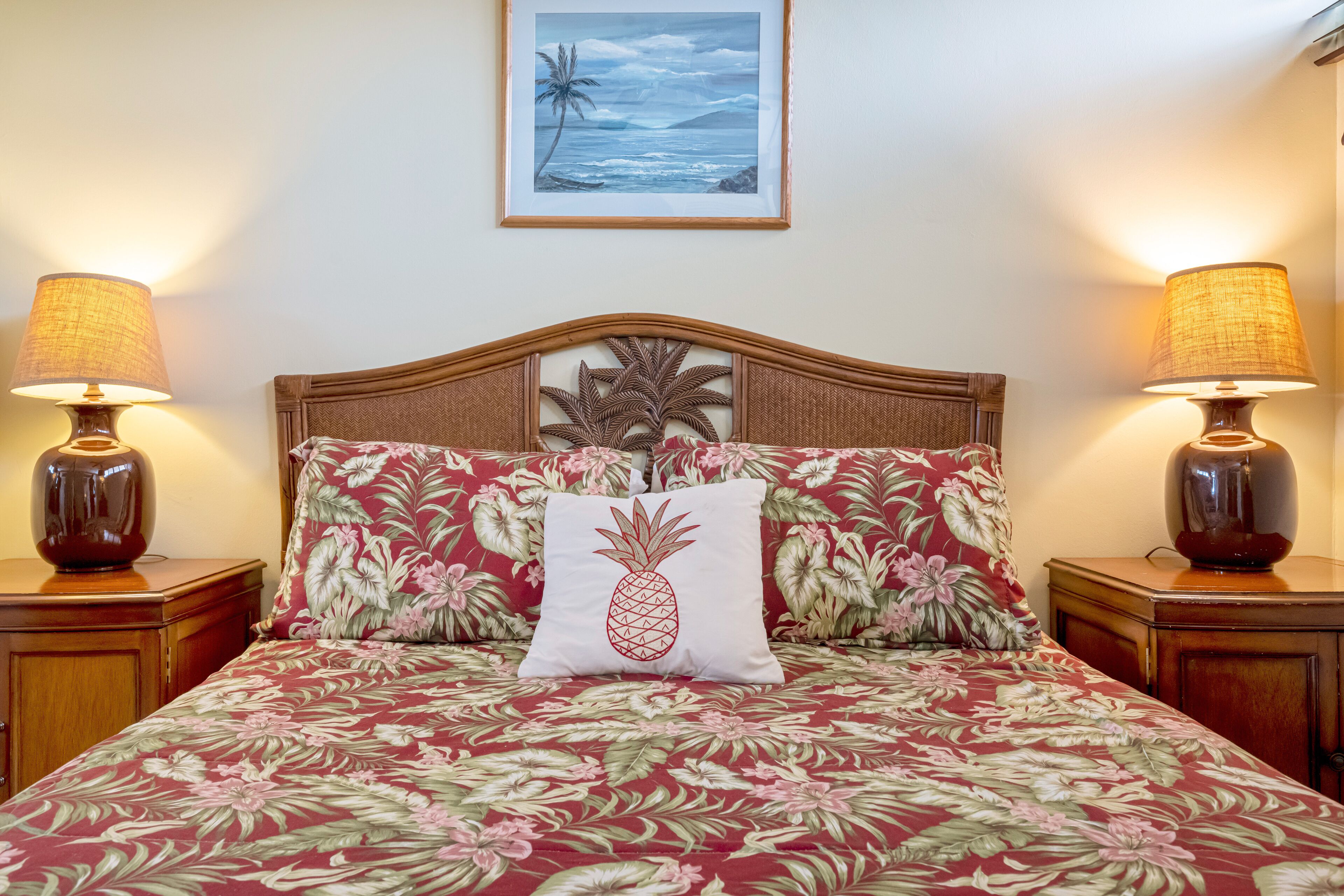 2 bedrooms, iron/ironing board, internet, bed sheets