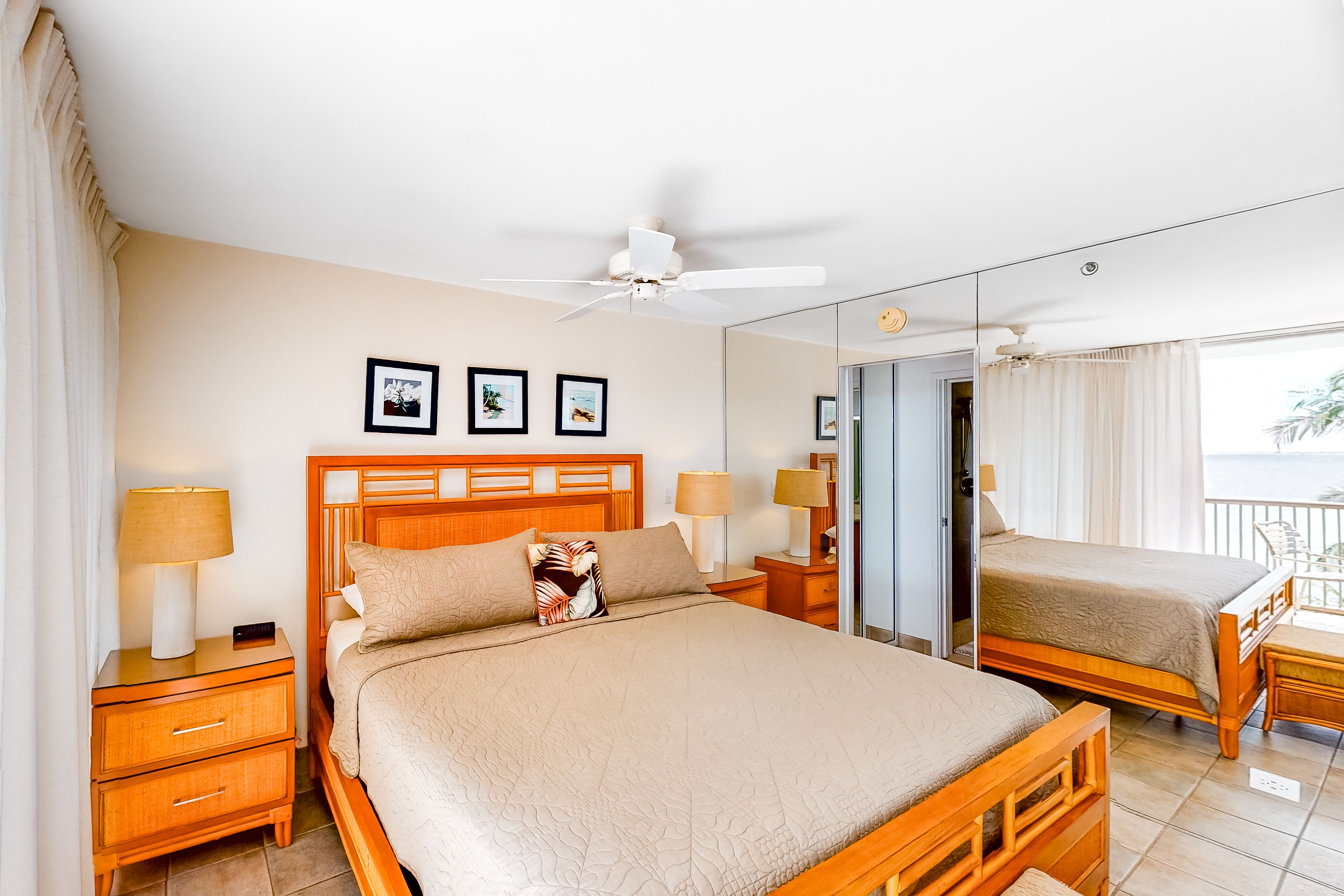 2 bedrooms, iron/ironing board, internet, bed sheets