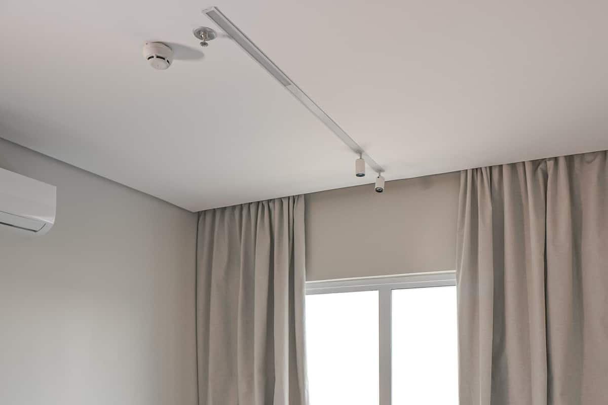 2 bedrooms, minibar, blackout drapes, free WiFi