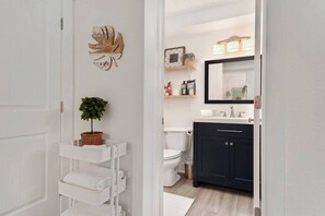 Bathtub, hair dryer