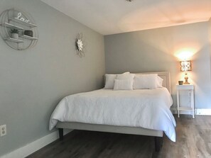 1 Schlafzimmer, Reisekinderbett, kostenloses WLAN, Bettwäsche