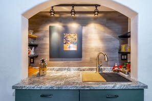 Fridge, microwave, coffee/tea maker, toaster