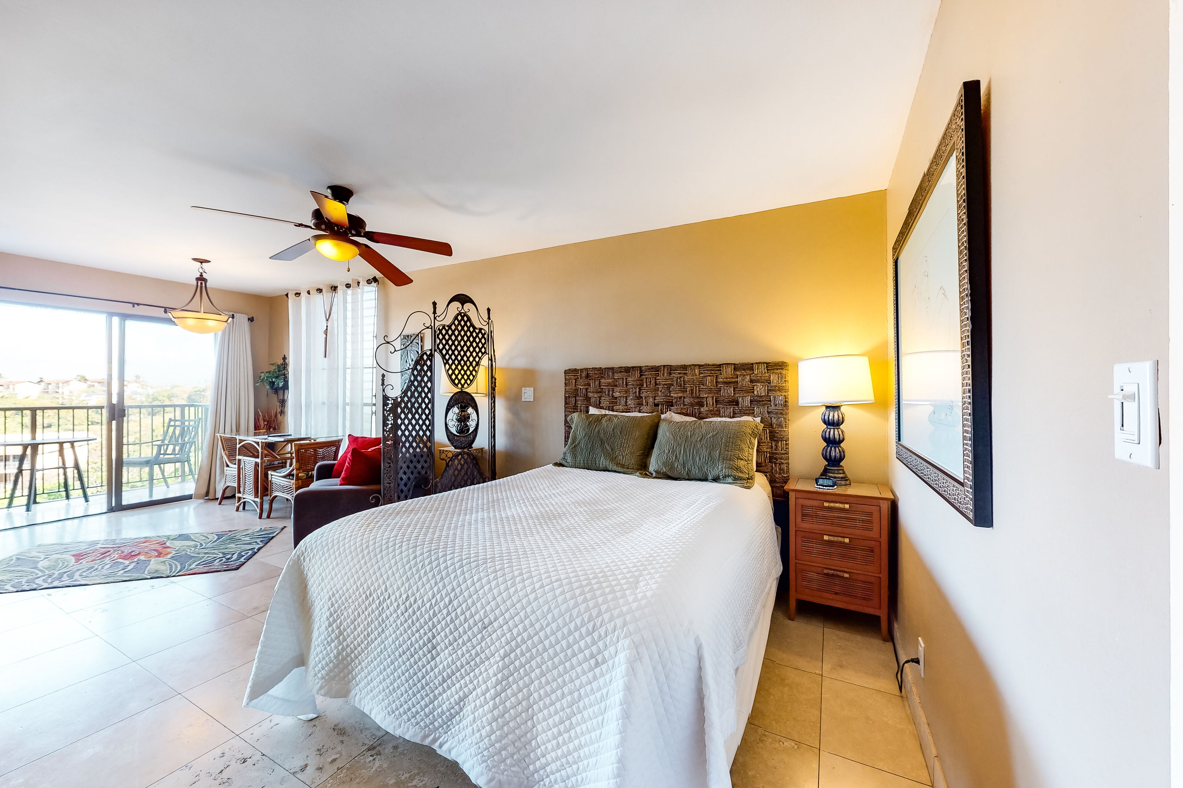 Iron/ironing board, WiFi, bed sheets